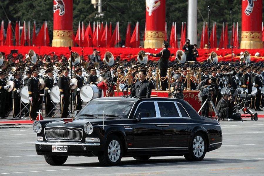  HongQi HQE (CA7600J) 2009 года  (фото 7 из 22)